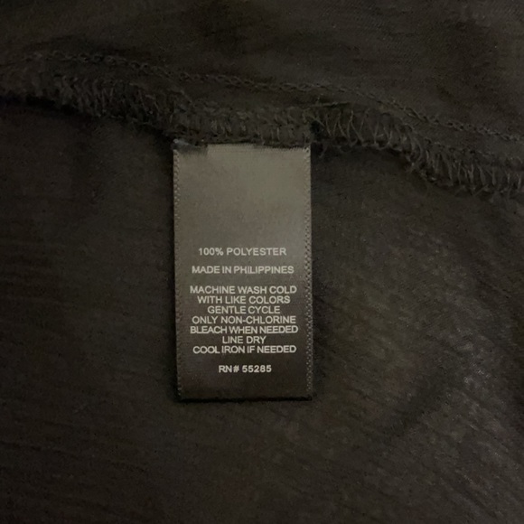 Express chiffon sleeveless top - Picture 4 of 4